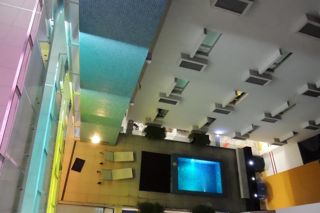 Nu Hotel